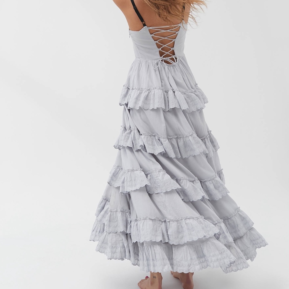 UO Annabelle Tiered Ruffle Maxi Dress Size M